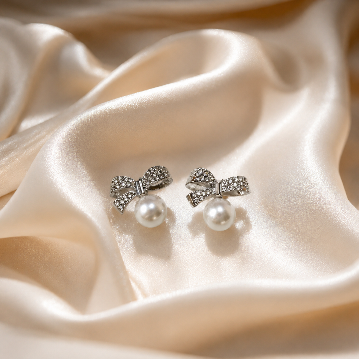 Luxury Silver Bow Pearl Stud Earrings for Women